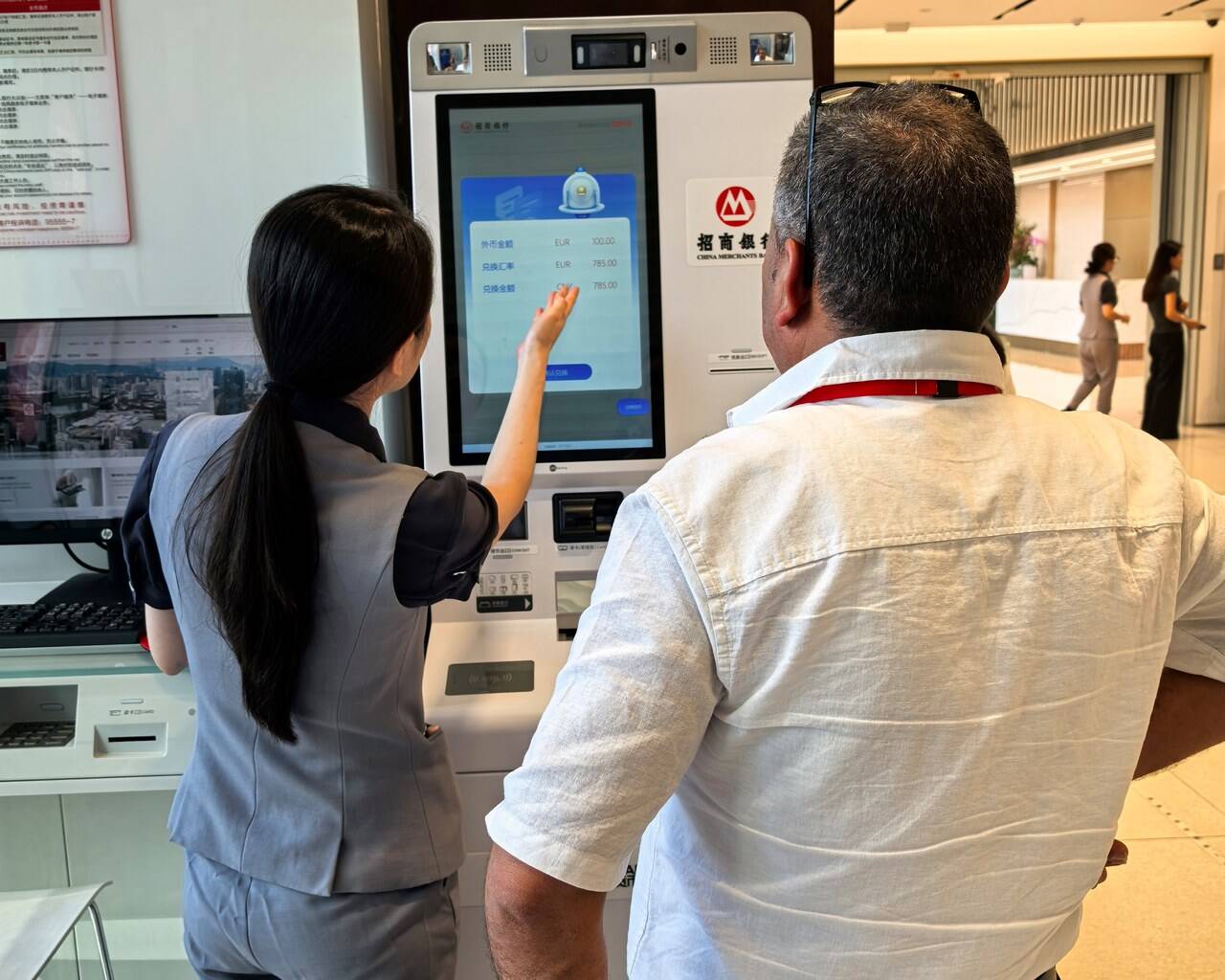 最新医保卡提取现金方法自助提款机方法分析(最方便真实的库尔勒医疗保障卡怎么提取现金方法)